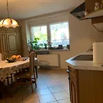 Helles Dachzimmer * Schenkendobern