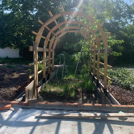 Helles Dachzimmer * Schenkendobern